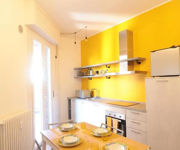 شقة Il Petalo Giallo فيرونا