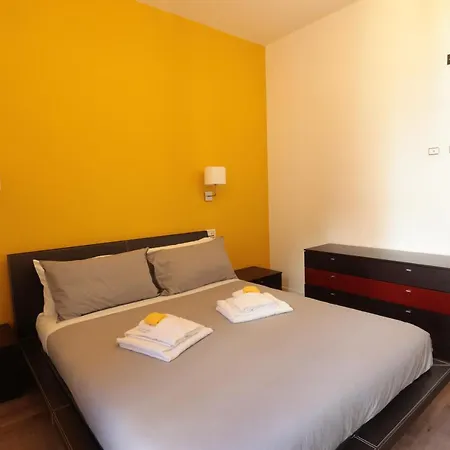 Il Petalo Giallo 아파트 베로나